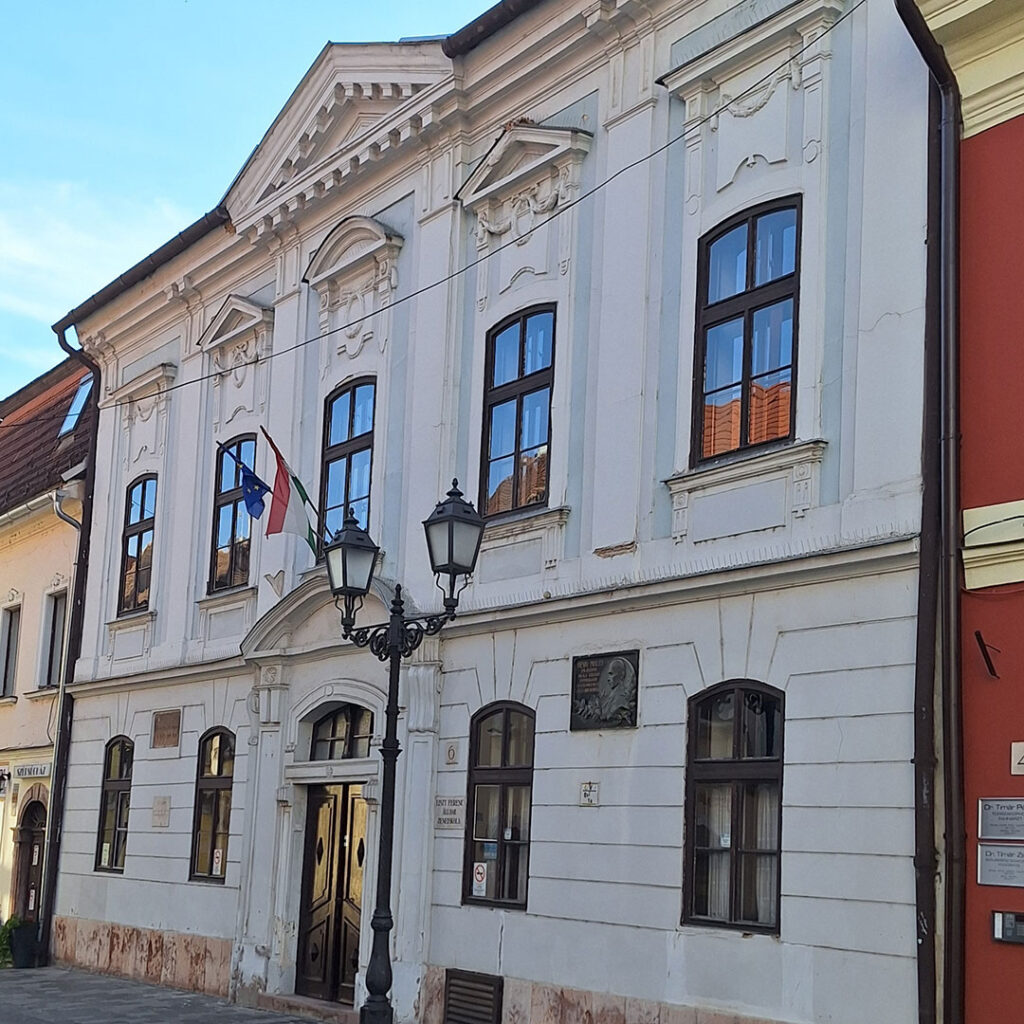 Hangszerek